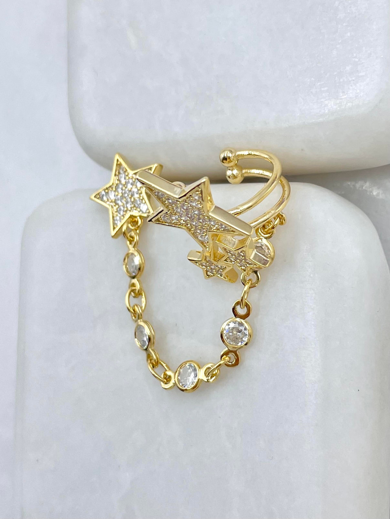 Altın Kaplama Zincir Sallantılı Yıldız Model Kıkırdaklı Küpe Gold