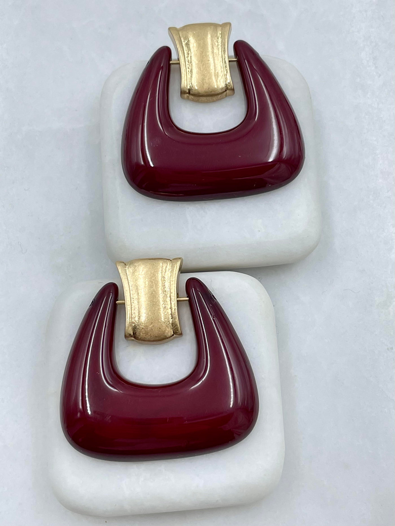 Altın Kaplama Eskitme Detaylı Çanta Model Vintage Küpe Bordo