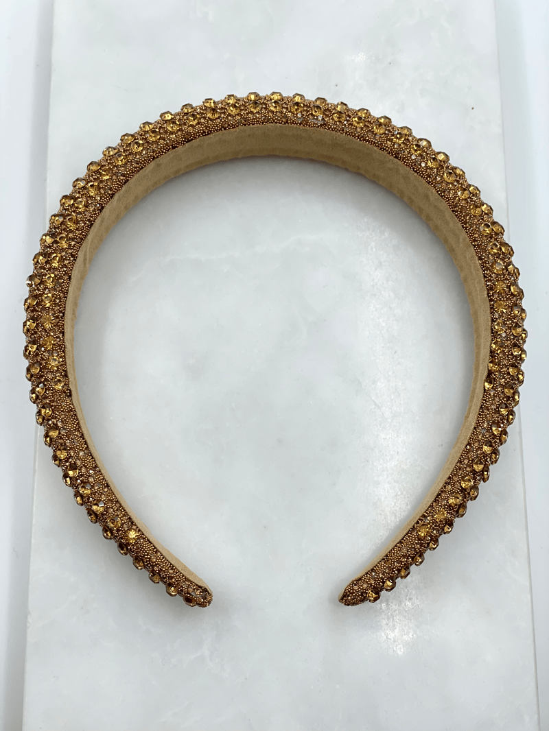 Kristal Taşlı Taç Gold
