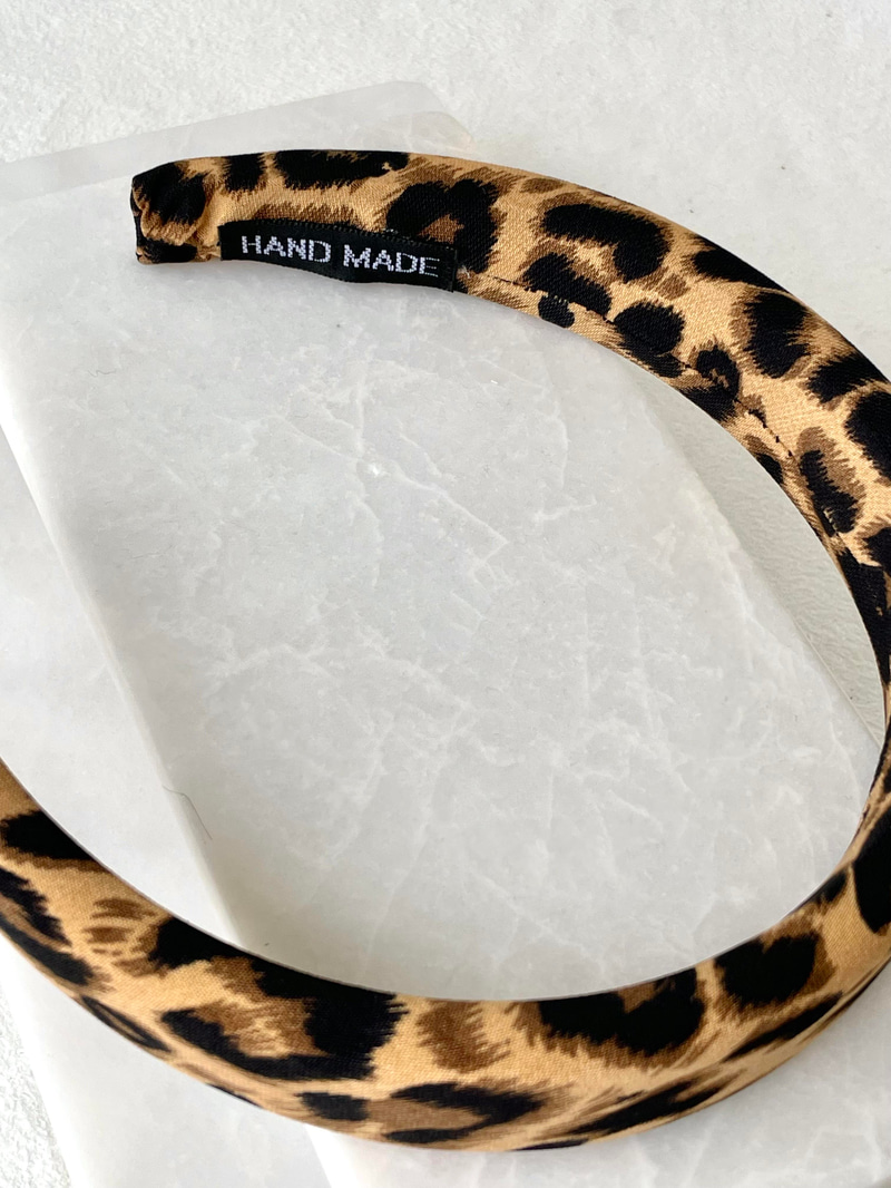 Leopar Desenli Taç