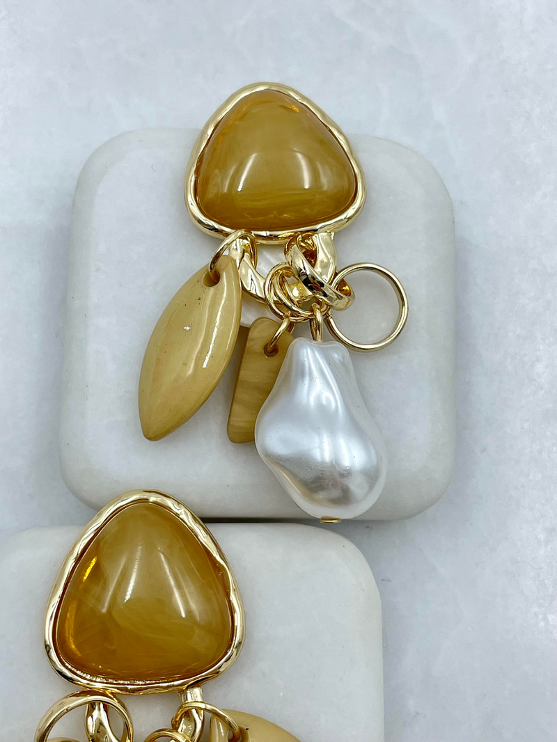 Altın Kaplama İnci Sallantılı Opal Taşlı Vintage Küpe Vizon