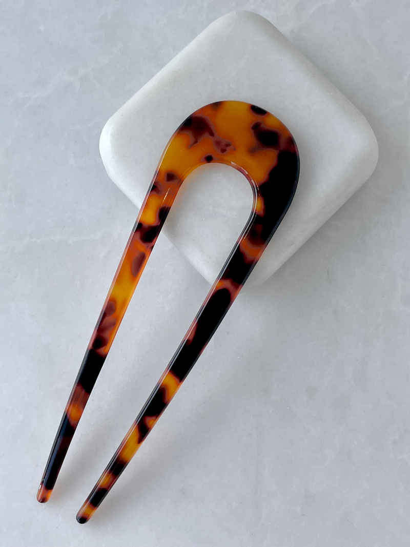 Oval Köşeli Kemik Topuz Tokası Leopar