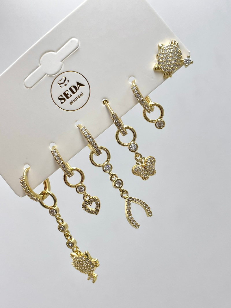 Gömme Taşlı Kedi Model Altılı Set Küpe Gold