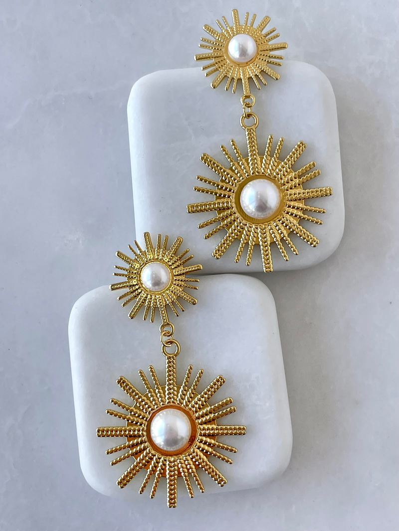 Çelik Bohem İncili Güneş Sallantılı Küpe Gold