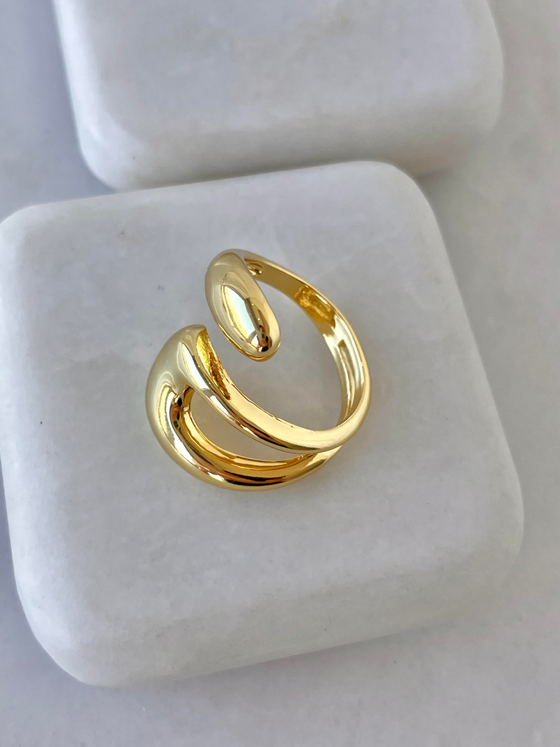 Altın Kaplama Bombeli Sarmal Yüzük Gold