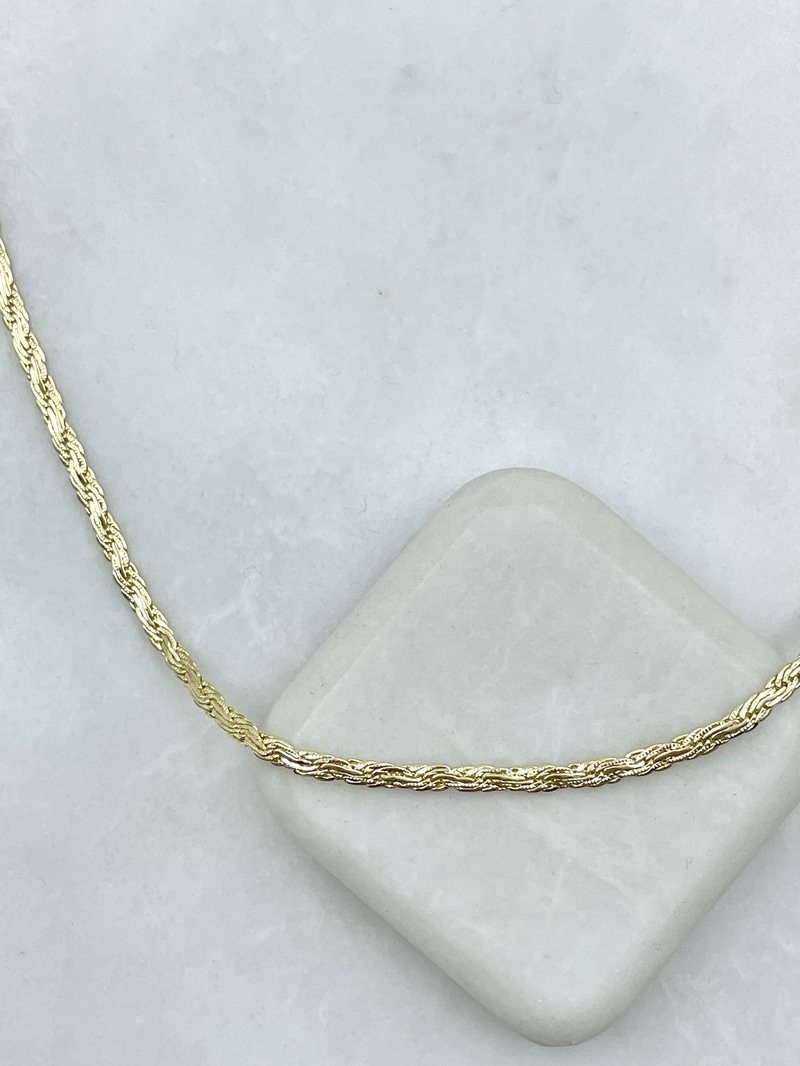 İşlemeli Örme Zincir Kolye 60 cm Gold