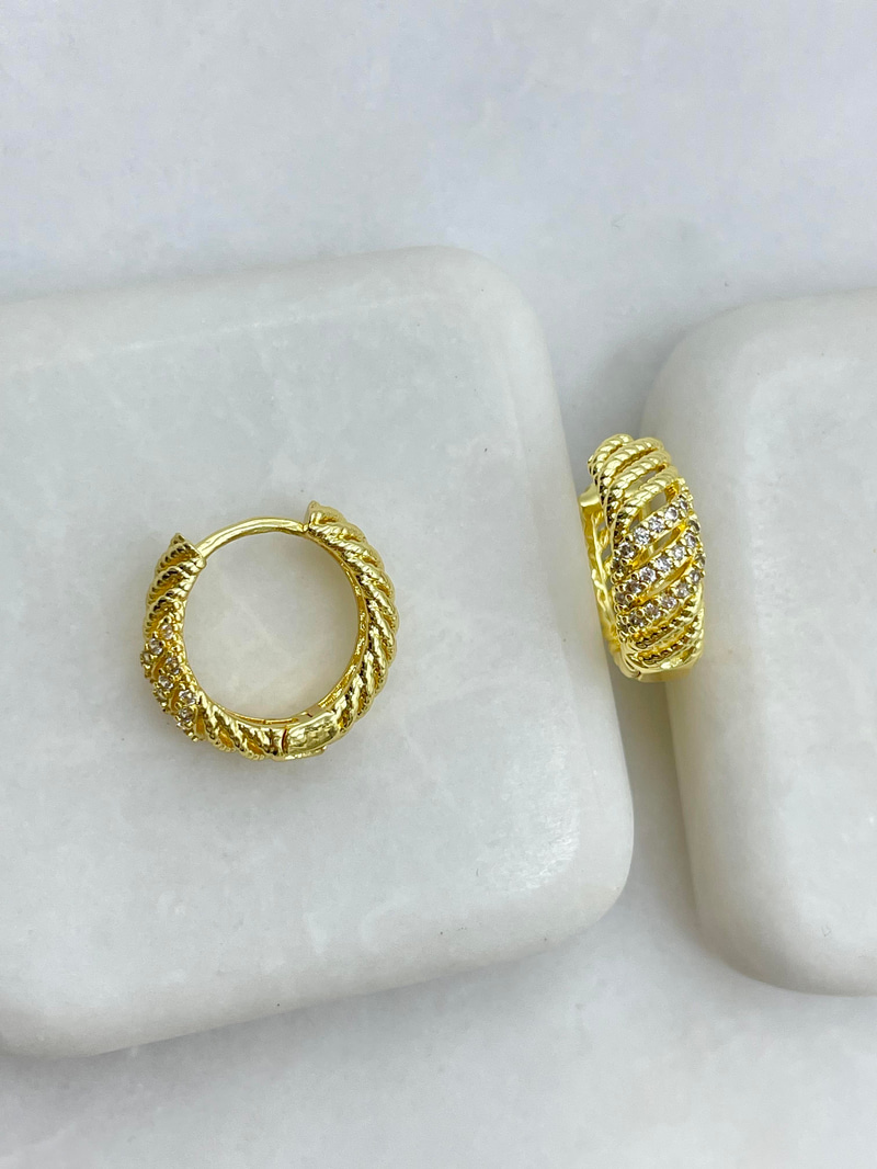 Altın Kaplama Gömme Taşlı Dalga Model Halka Küpe Gold
