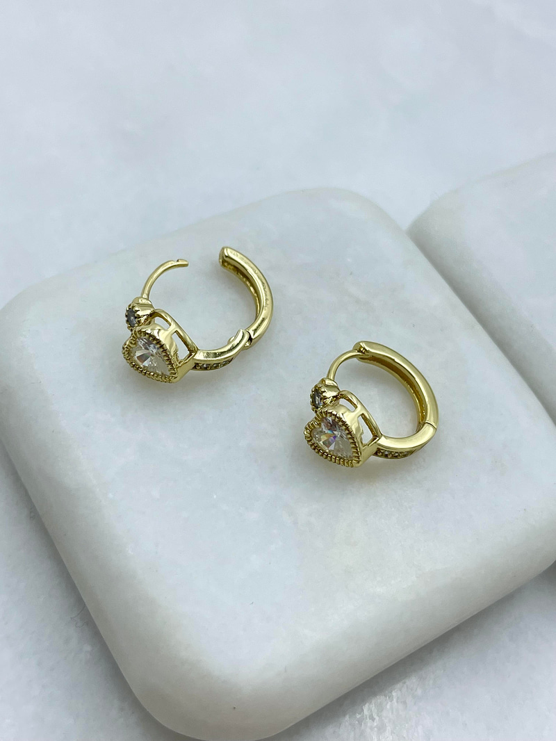 Özel Seri Kristal Taşlı Kalp Küpe Gold