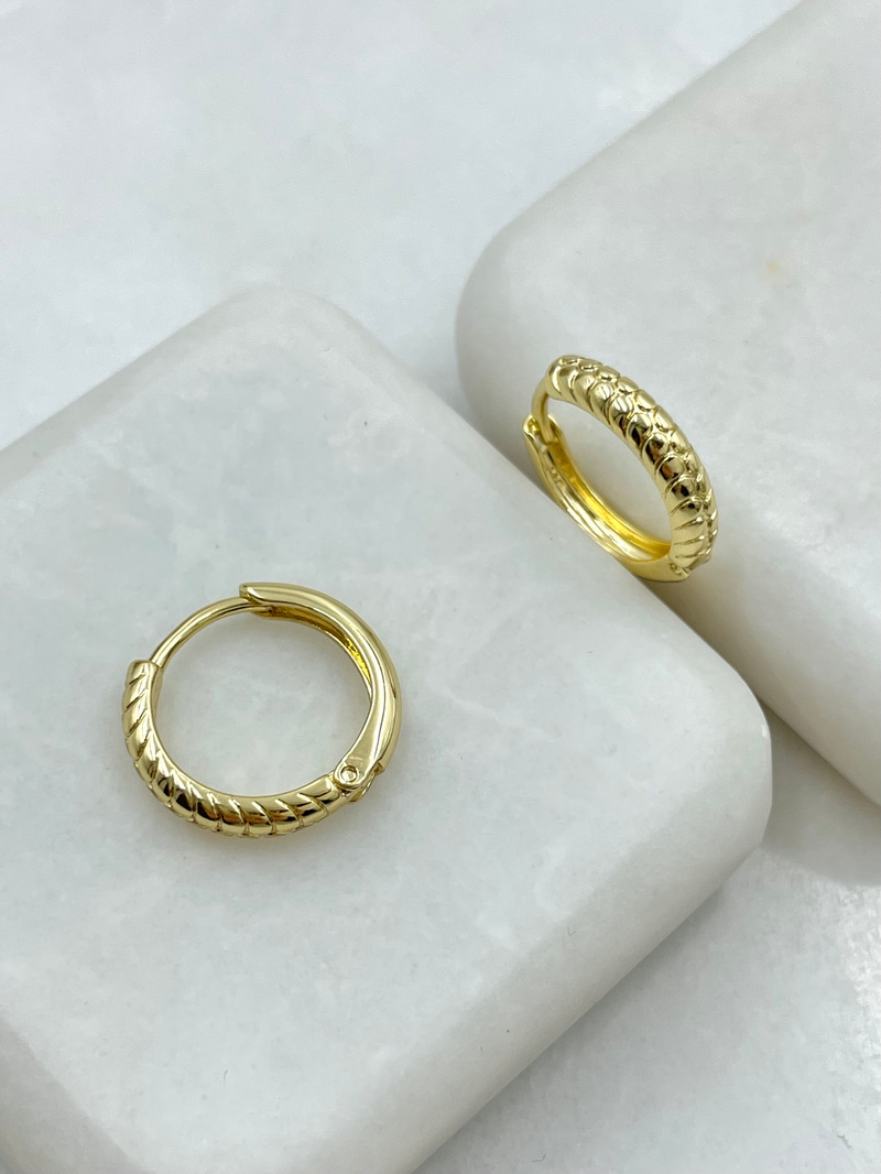 Özel Seri Yılan Derisi Basic Halka Küpe Gold