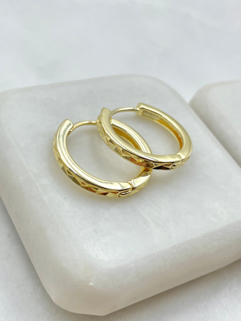 Mozaik Yansımalı İnci Halka Küpe 2 cm Gold