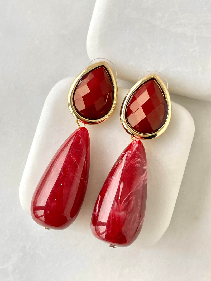 Damla Sallantılı Gold Detaylı Küpe Bordo