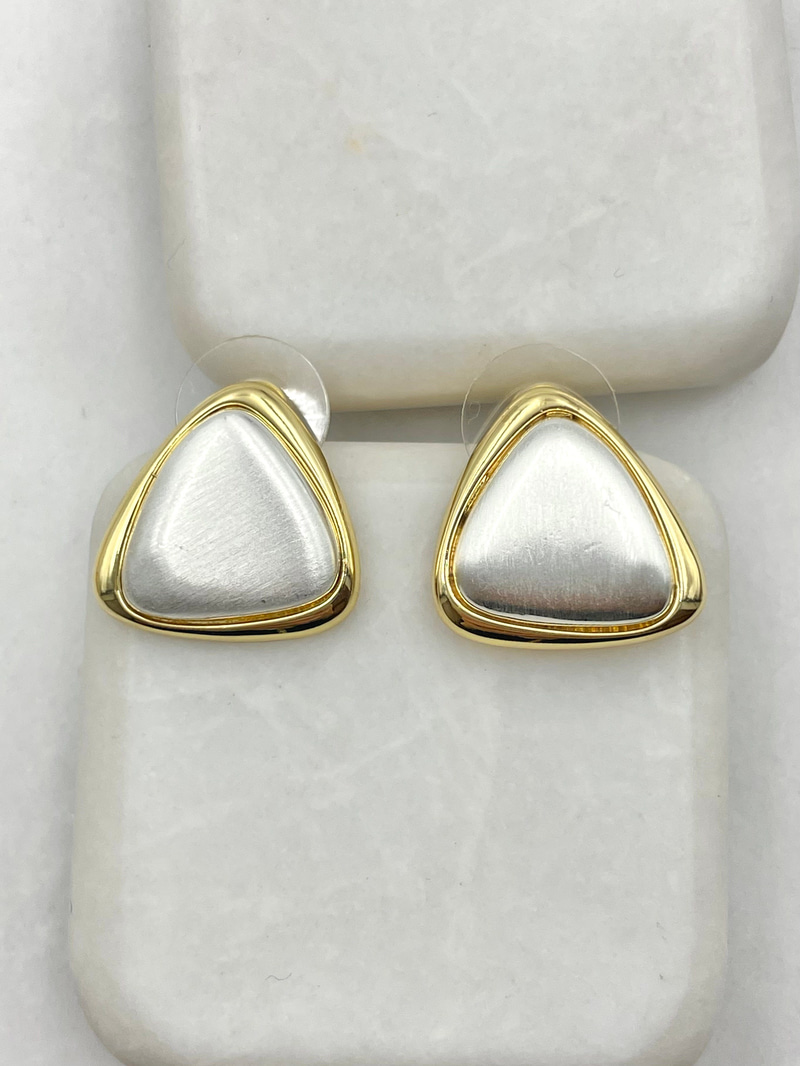 İncili Gold Detaylı Üçgen Küpe Gold