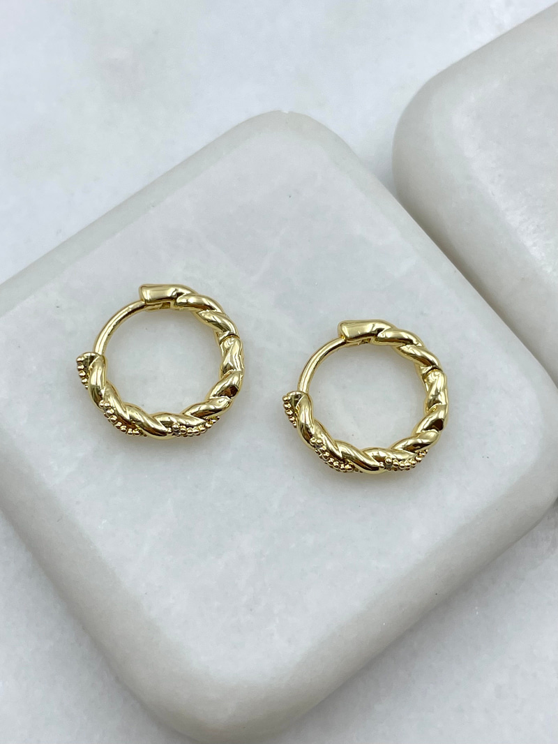 Altın Kaplama Gömme Taşlı Burgu Model Halka Küpe Gold