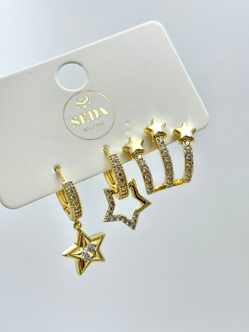 Özel Seri Üçlü Yıldız Charmlı Set Küpe Gold