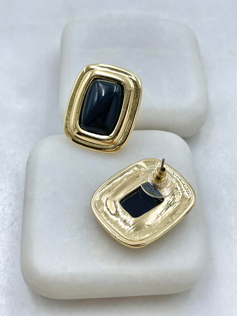 Altın Kaplama Köşeli Çerçeve Model Siyah Mineli Vintage Küpe Gold