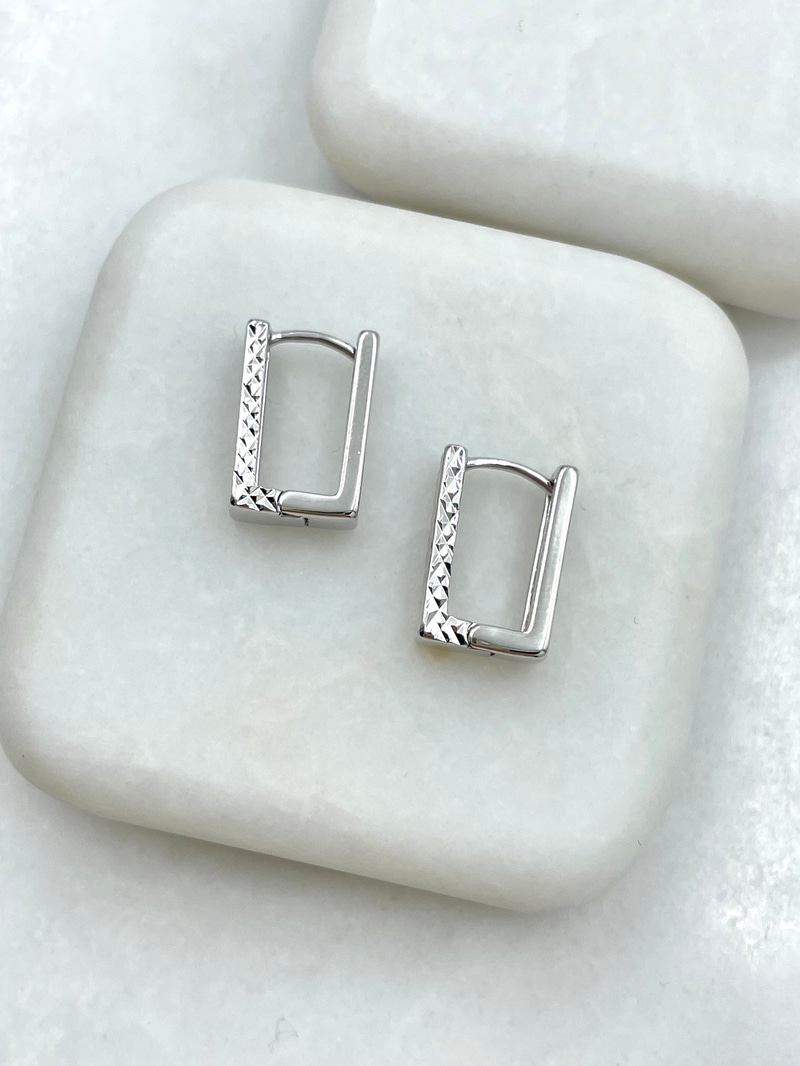 Özel Seri Ezme Plaka Dikdörtgen Küpe Gümüş