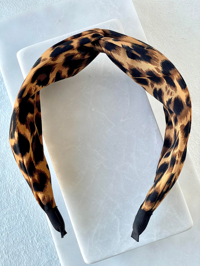 Leopar Desenli Düğüm Model Bandana Taç Kahve