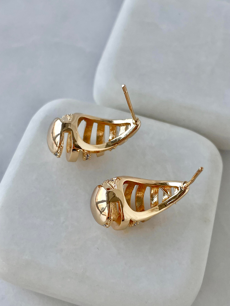 Özel Seri Düz ve Gömme Taşlı Damla Küpe