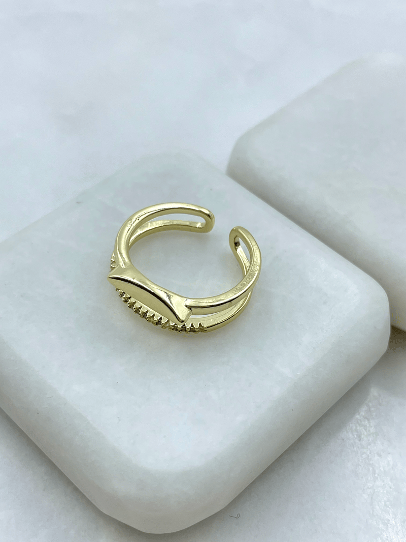 Altın Kaplama Gömme Taşlı ve Sütun Model Yüzük Gold