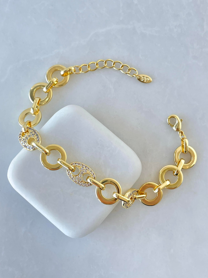 Altın Kaplama Gömme Taşlı Daire Model Tasarım Bileklik Gold