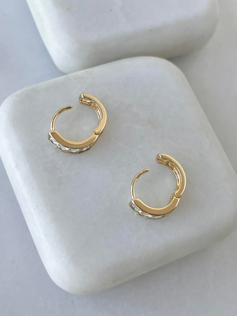 Özel Seri Minimal Kare Kristal Taşlı Küpe