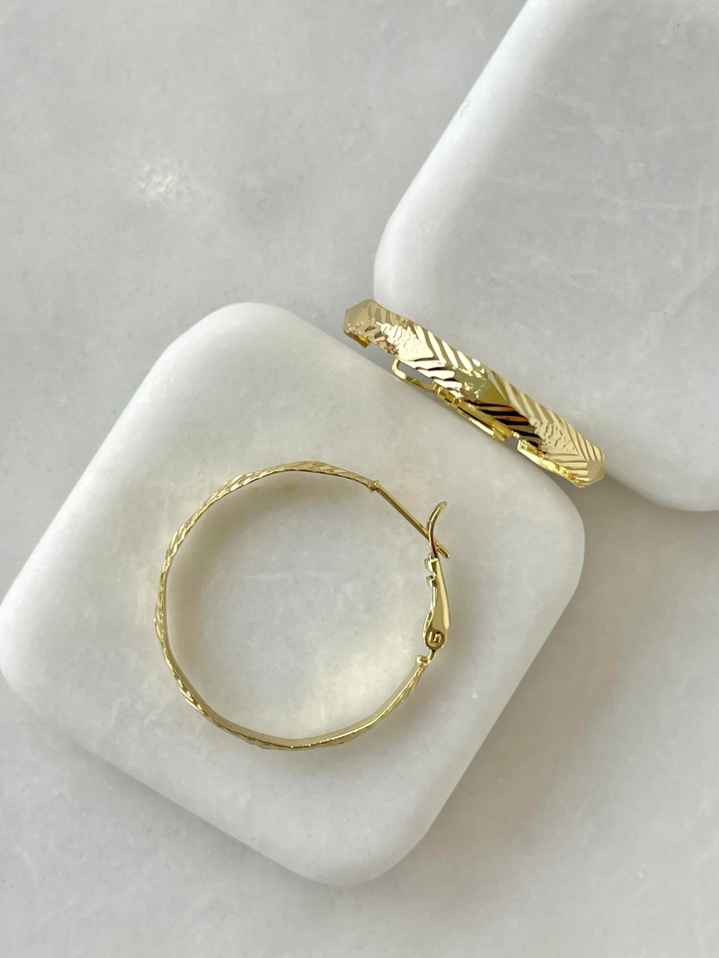 Özel Seri İşlemeli Basic Halka Küpe Gold