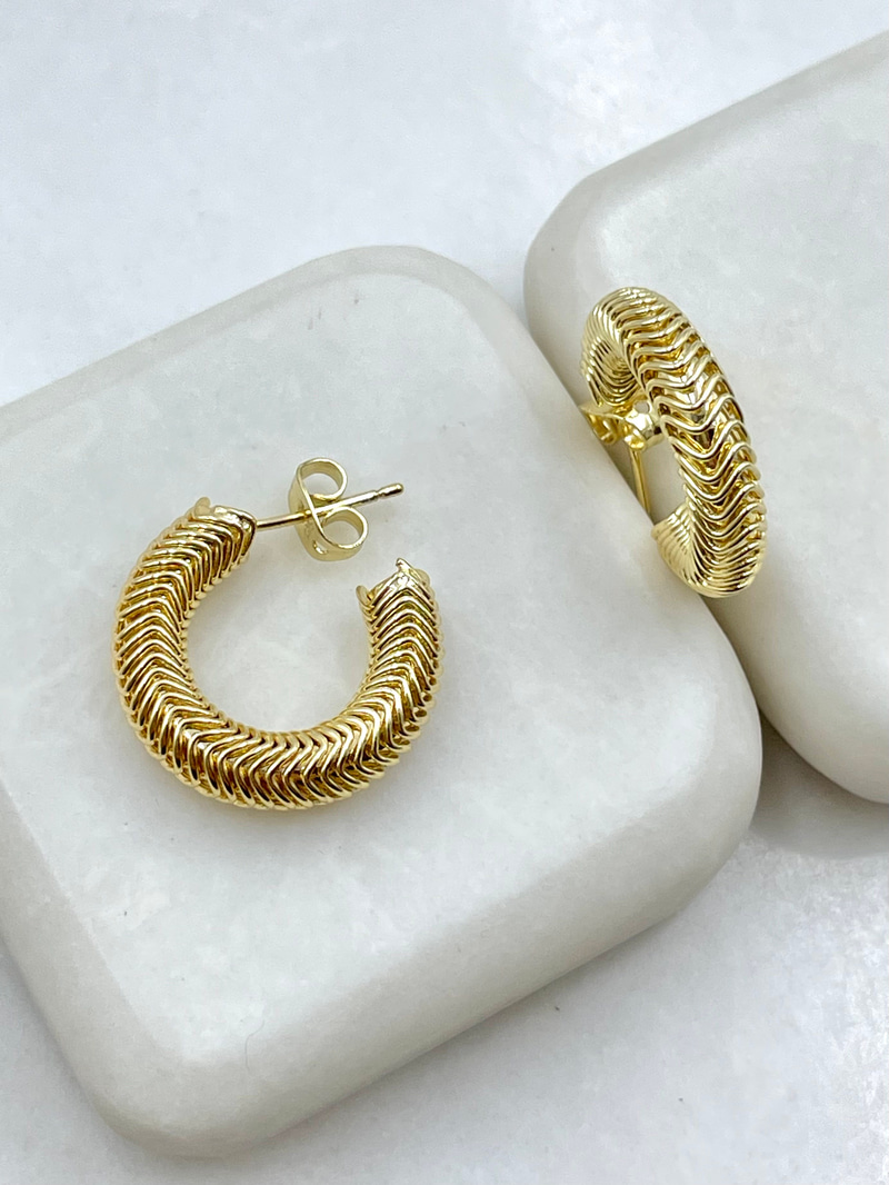 Hasır Boru Halka Küpe Gold