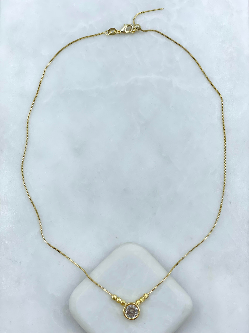 Altın Kaplama Daire Kristal Taşlı Asansörlü Kolye Gold