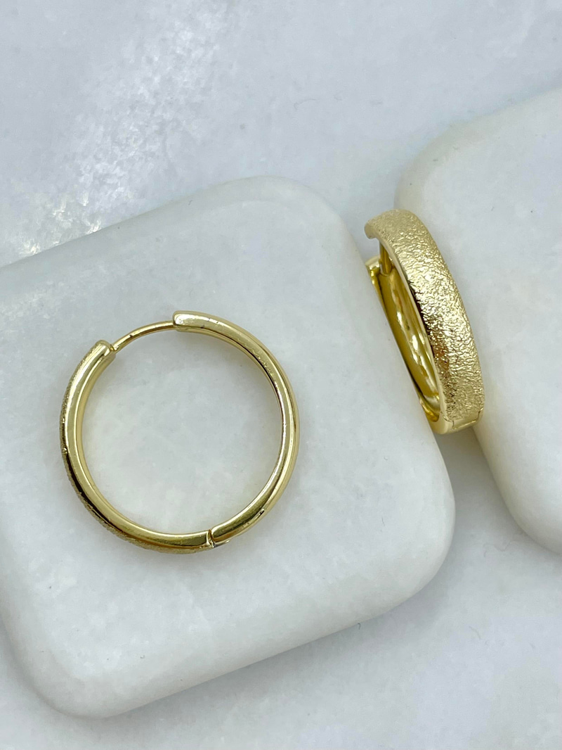 Özel Seri Kumlu Halka Küpe 2.5 cm Gold