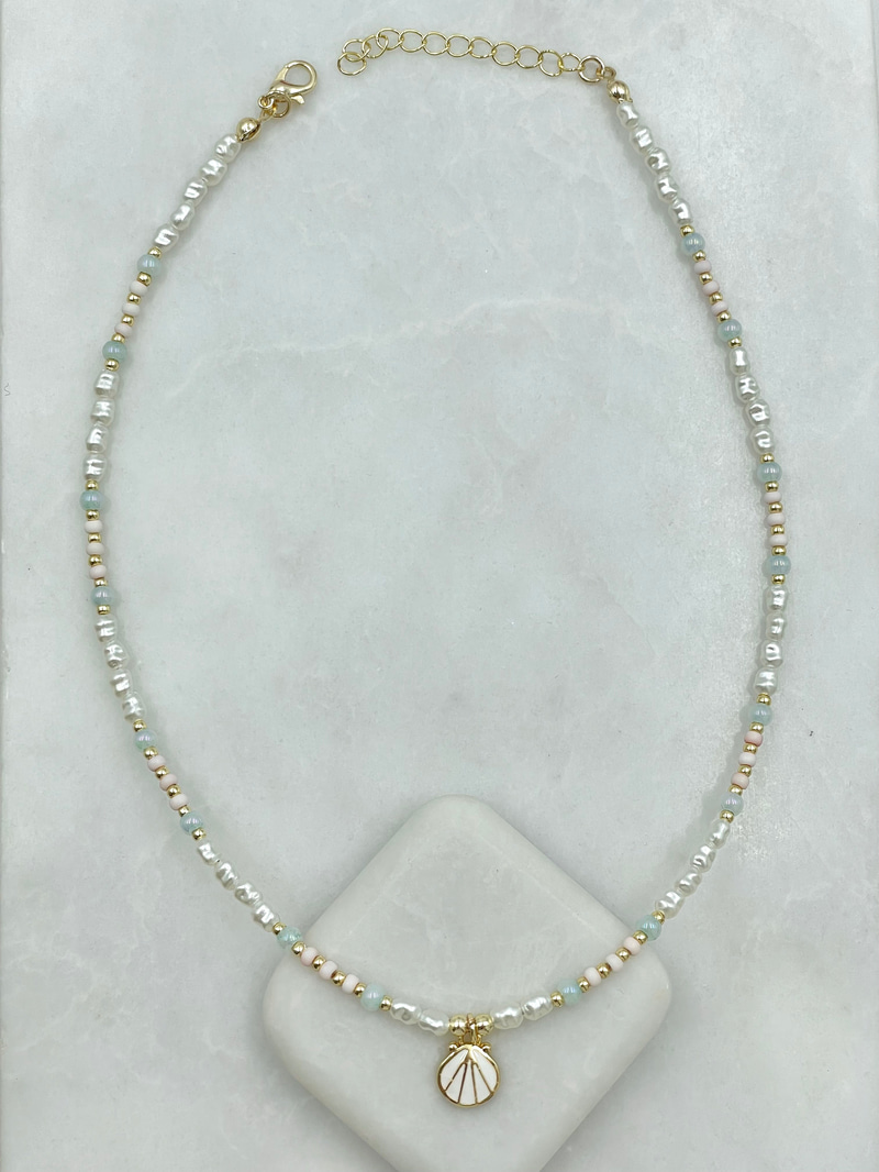 Altın Kaplama İstiridye Sallantılı Pastel Renk İnci Kolye Gold