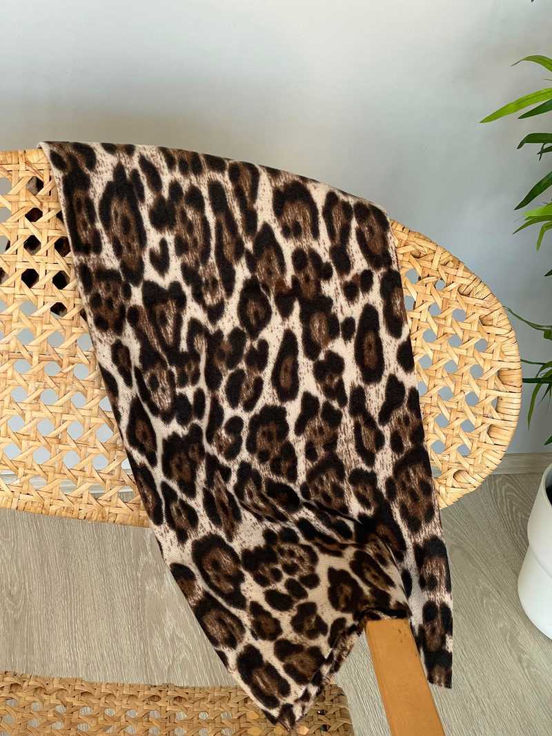 Leopar Desenli Vizon Kalın Şal