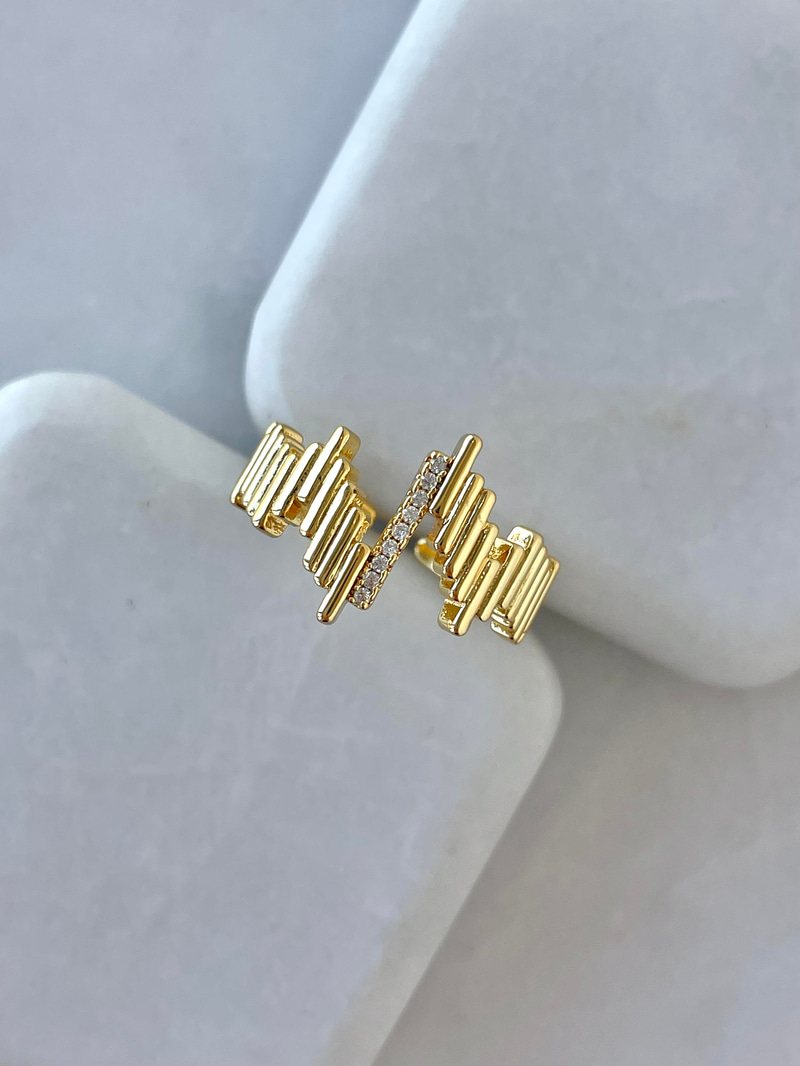 Altın Kaplama Kalp Atışı Yüzük Gold