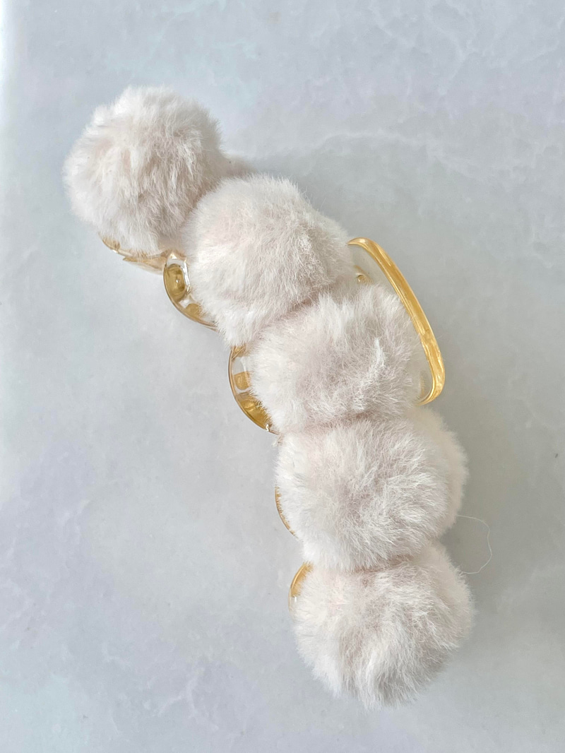 Peluş Ponpon Mandal Toka Krem