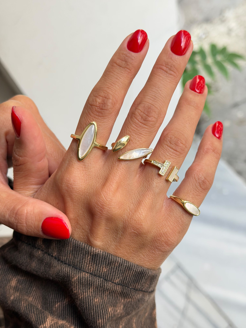 Sedefli Serçe Parmak Yüzüğü Gold