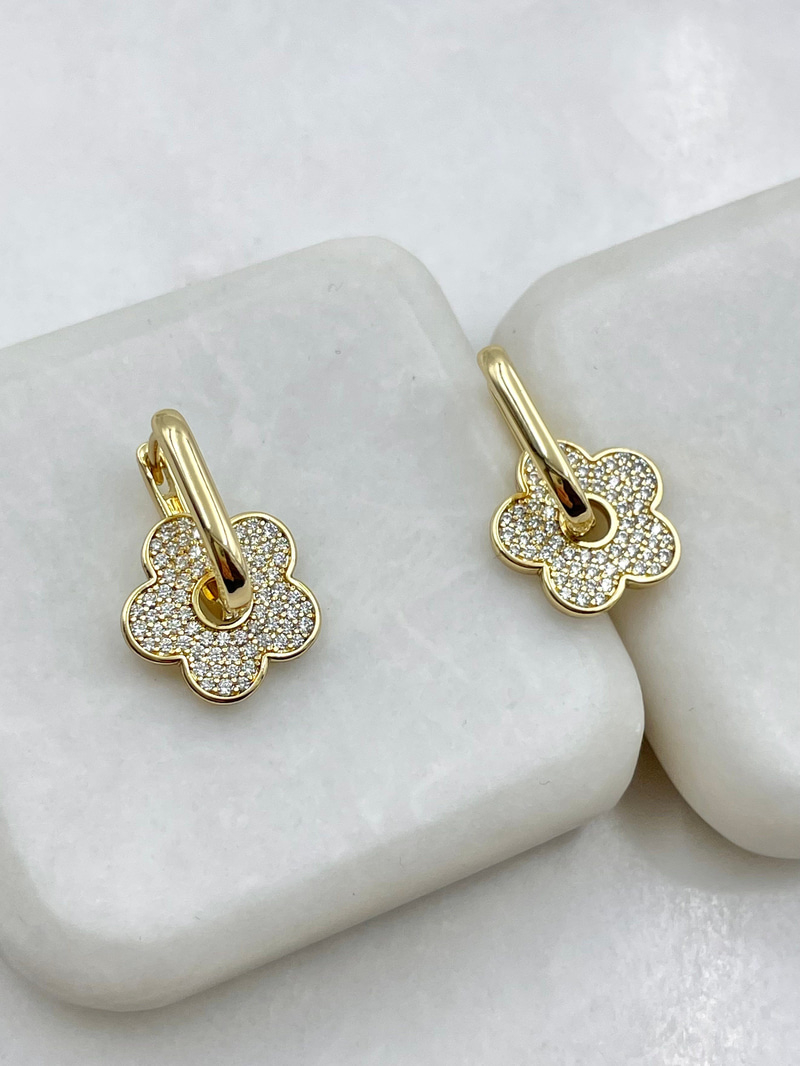 Özel Seri Çiçek Charmlı U Küpe Gold