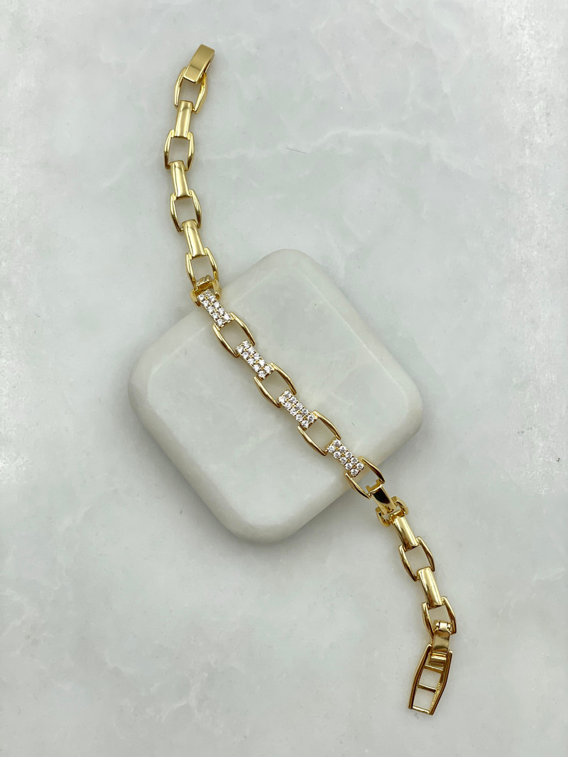 Gömme Taşlı Künye Model Bileklik Gold
