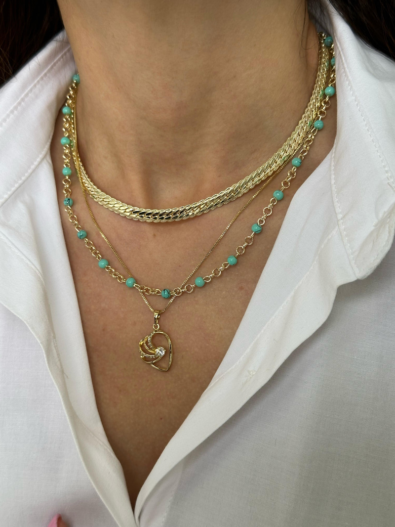 Özel Seri Gömme ve Kristal Taşlı İçi Boş Kalp Kolye Gold