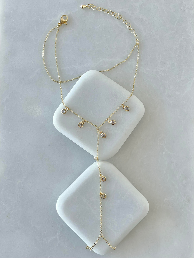 Altın Kaplama Daire Kristal Taş Sallantılı Şahmeran Gold