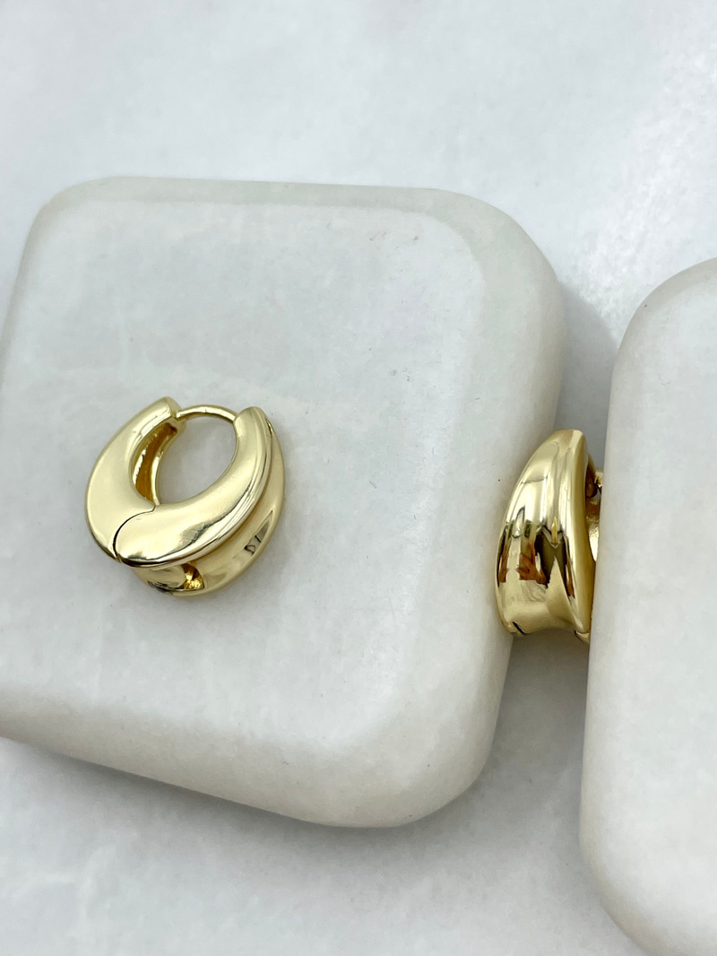 Özel Seri Çukur Detay Bombe Küpe 1.5 cm Gold
