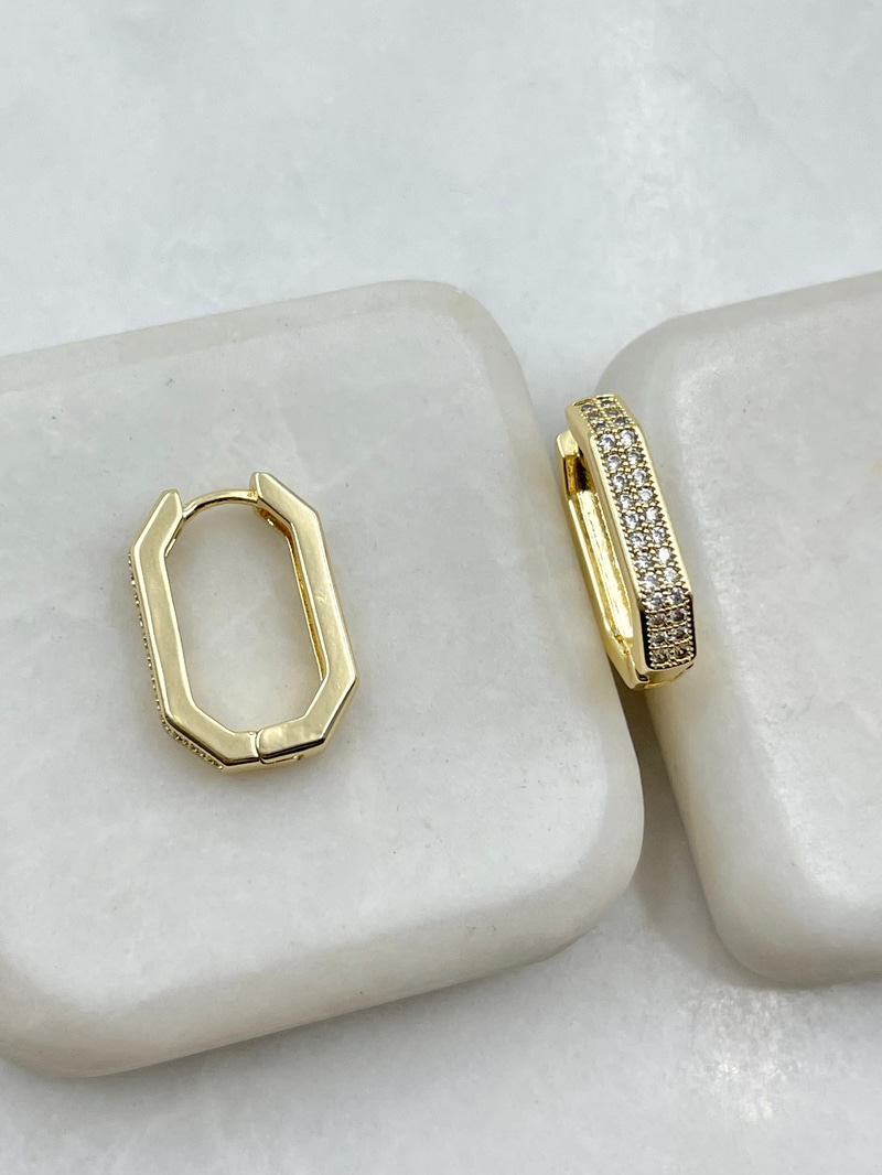 Gömme Taşlı Beşgen Küpe 2 cm Gold