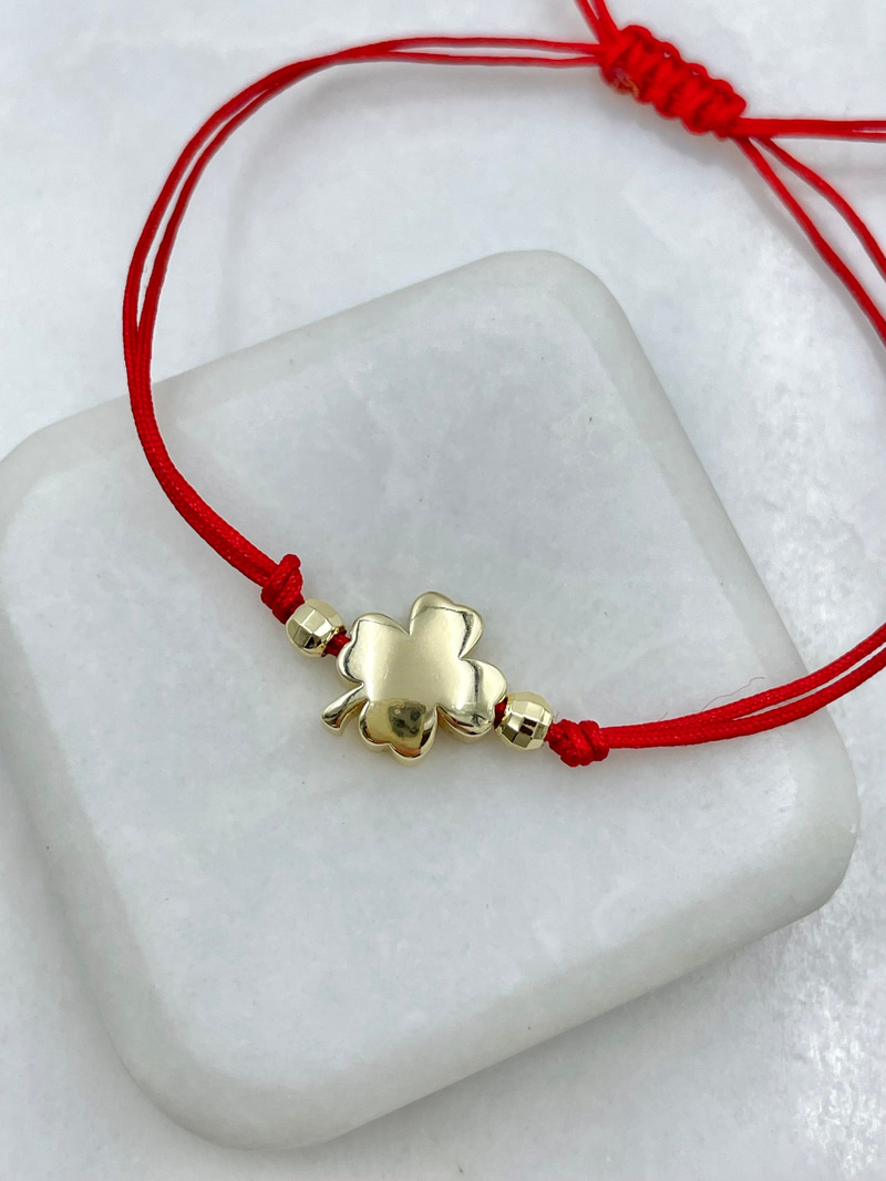Altın Kaplama Yonca Model Kırmızı İp Bileklik Gold