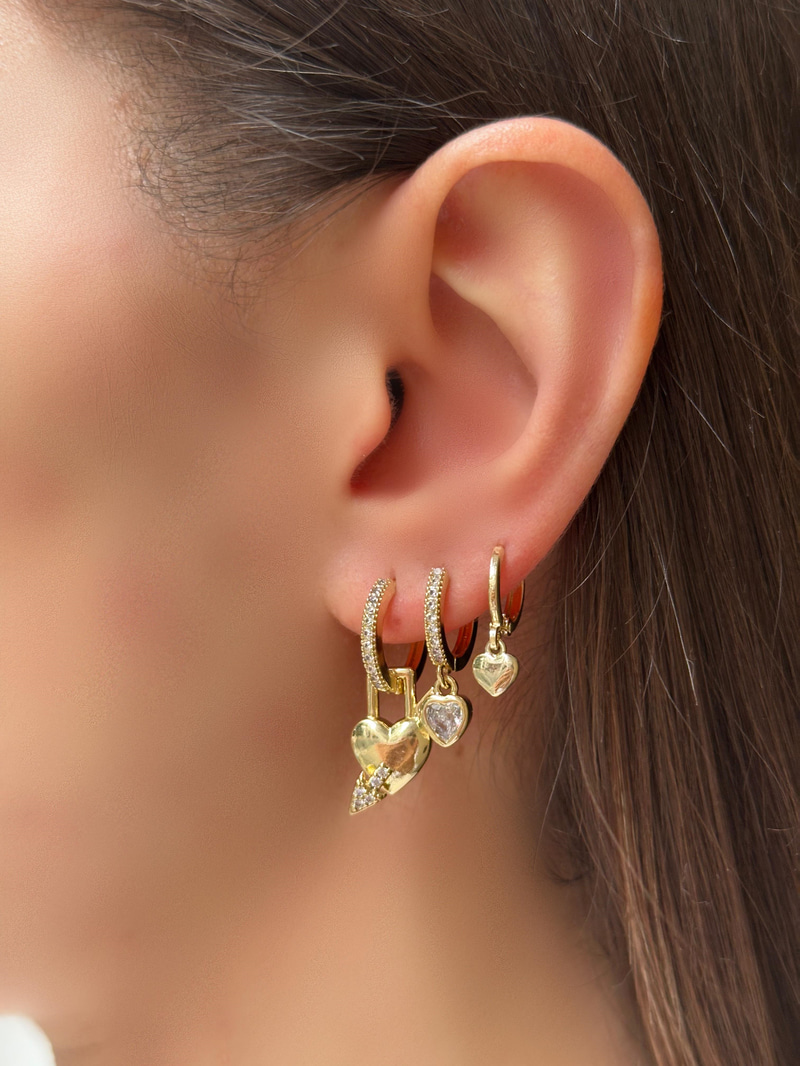 Altın Kaplama Üçlü Kalp Charmlı Set Küpe Gold