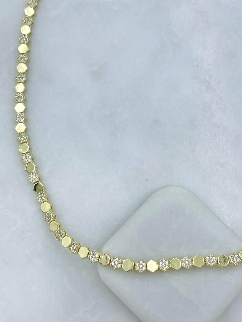 Altın Kaplama Gömme Taşlı Petek Model Kolye Gold