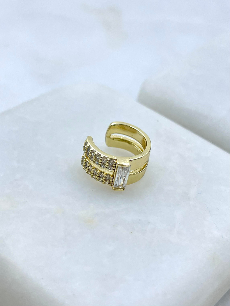 Özel Seri Baget ve Gömme Taşlı Kıkırdak Küpe Gold