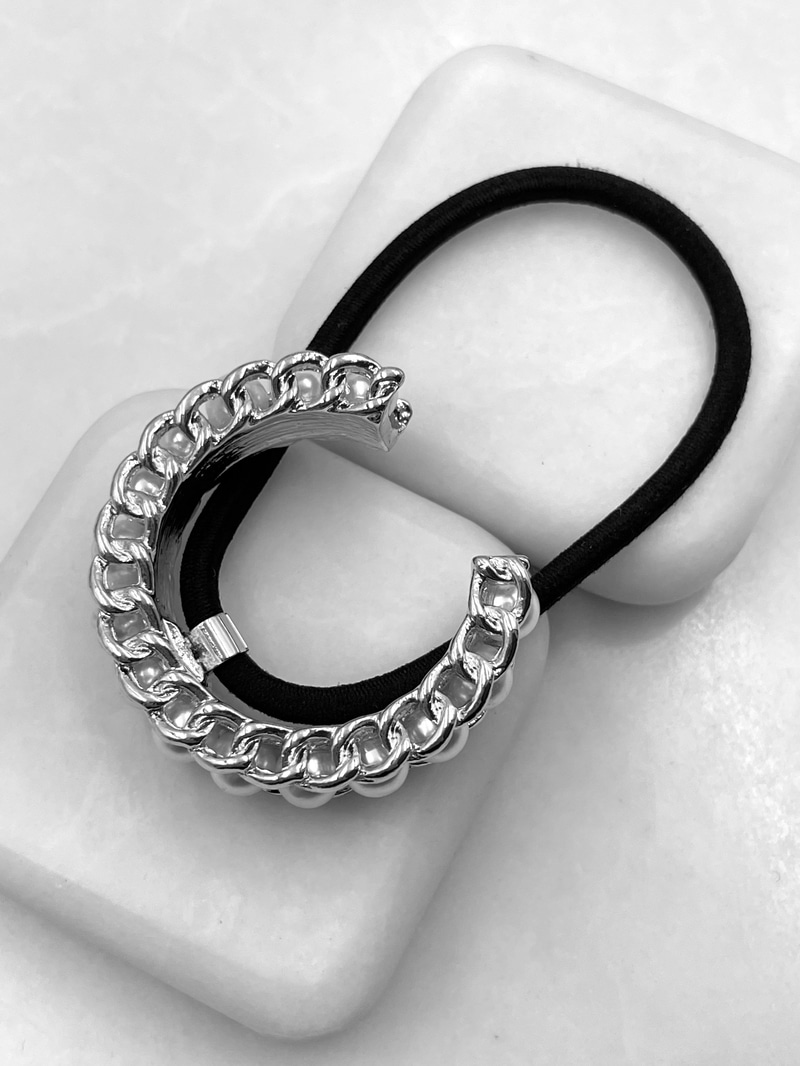 Metal Örgü Detaylı İncili At Kuyruğu Tokası Gümüş