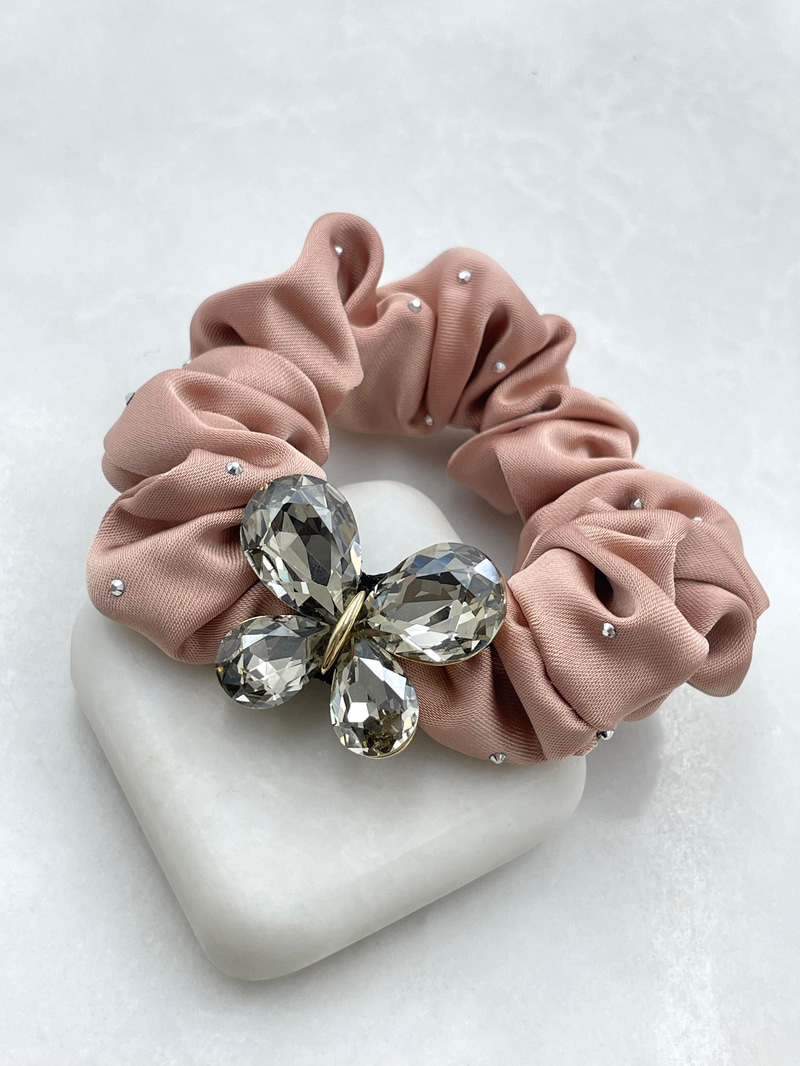 Kristal Kelebekli Premium Scrunchie Toka Gül kurusu