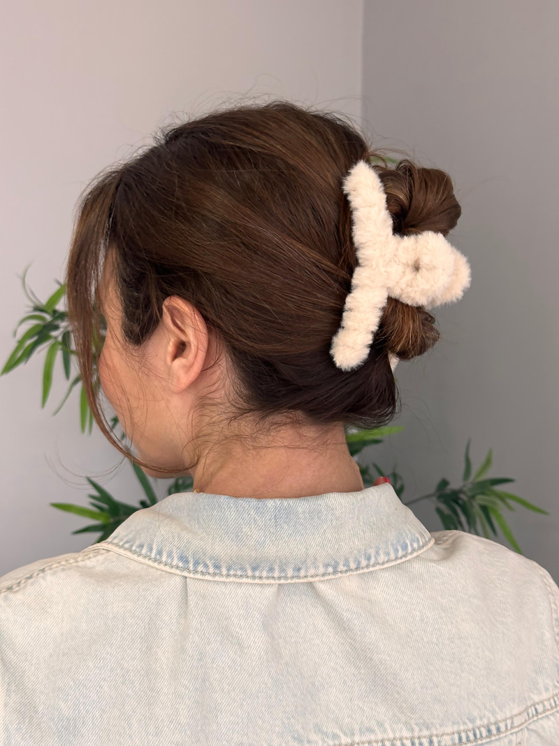 Peluş Küçük Mandal Toka Krem