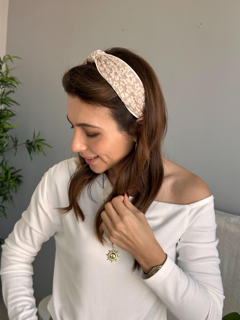 Çiçek Fisto Kumaş Bandana Taç Bej