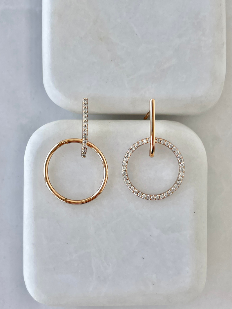 Özel Seri Halka Sallantılı Minimal Küpe