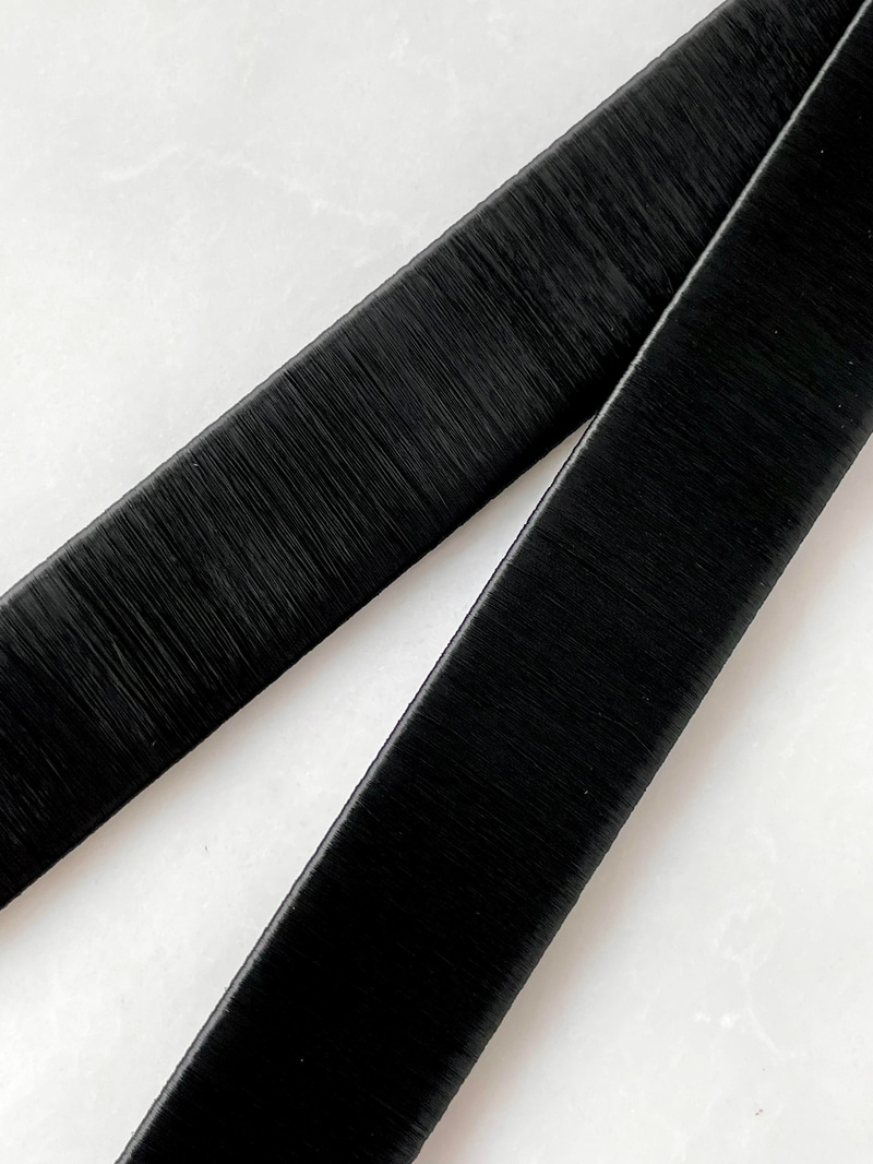 Saç Model Topuz Toka Siyah